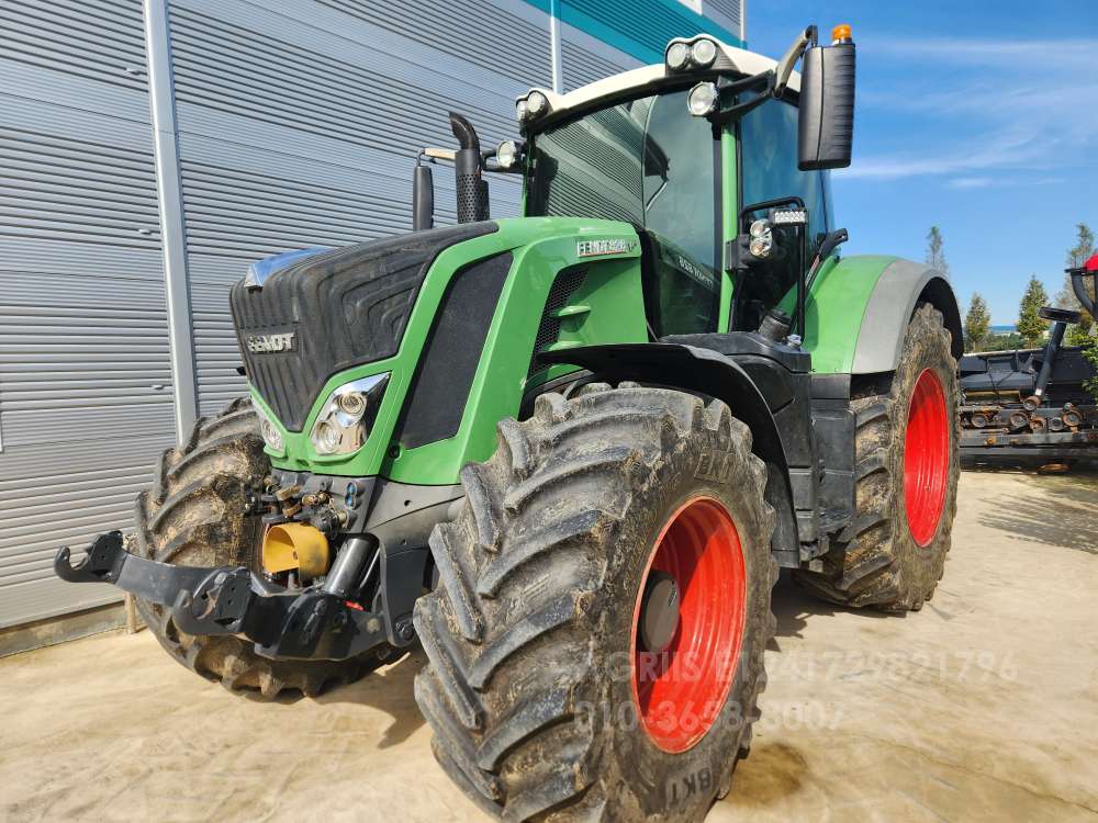 FENDT 트랙터 FENDT828 뒤우측면