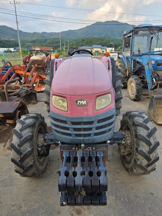 TYM Tractor T430 (43hp) 앞좌측면