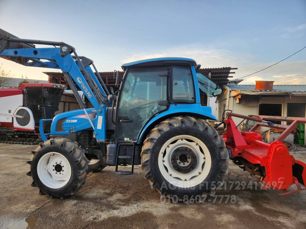 LS Tractor P7195 (97hp) 뒤우측면