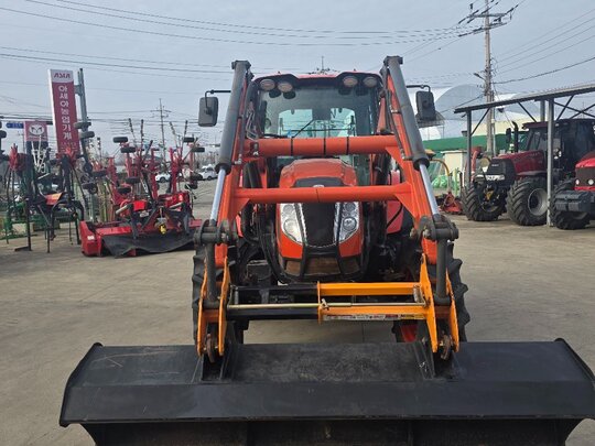 대동 트랙터 PX1300 (125마력)