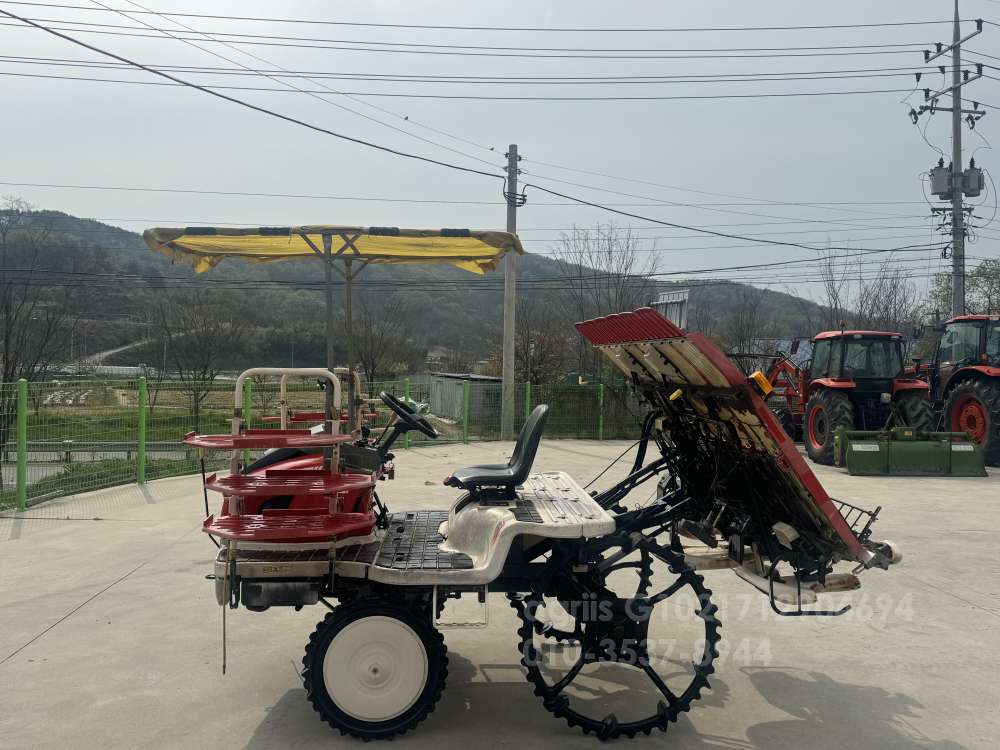 Kukje Rice transplanter RGO-6 (6Rows) 운전석