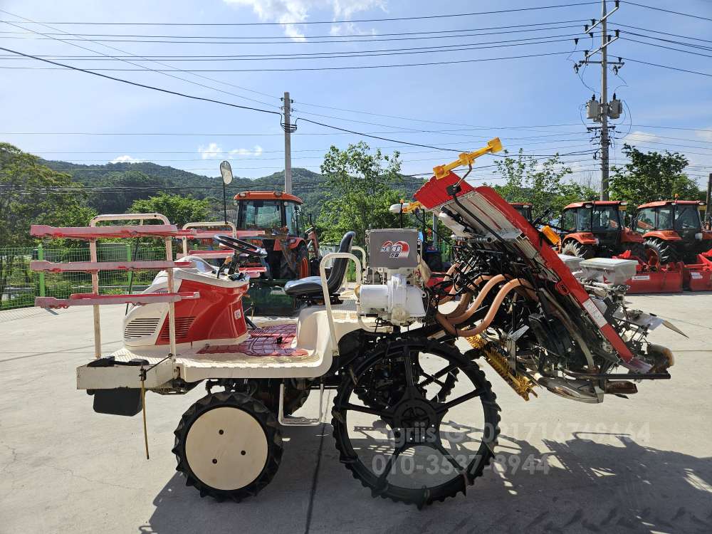 Yanmar Rice transplanter VP60SDX (6Rows) 운전석