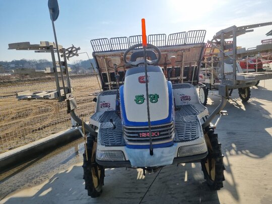 TYM Rice transplanter PG63 (6Rows)