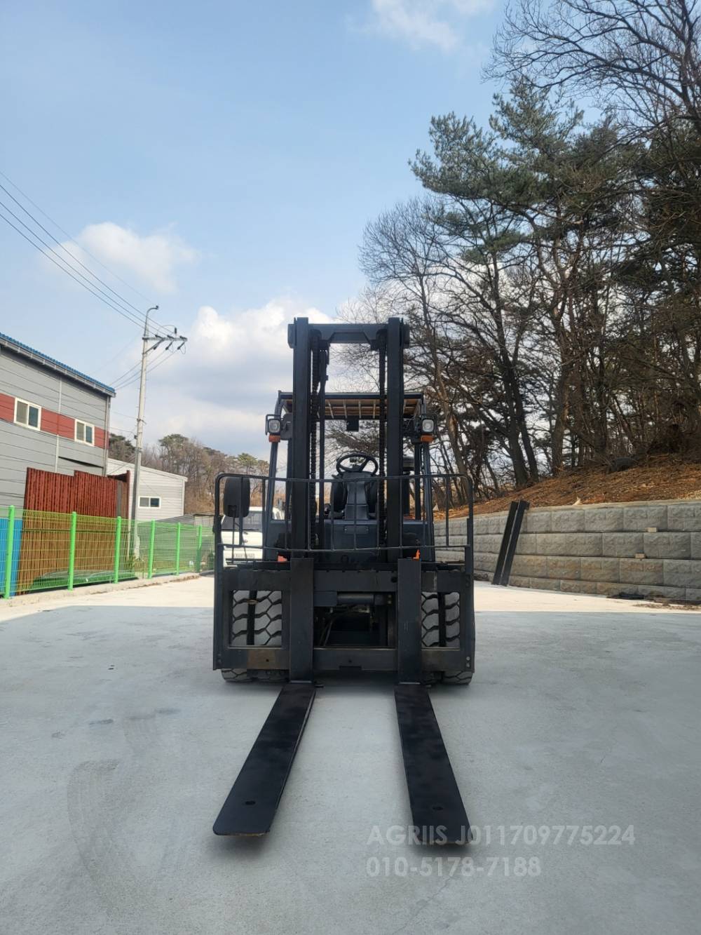 Doosan Forklift 중고지게차 두산 D45S-5 디젤지게차 하이마스트 사이드쉬프트 후방카메라 덧발  운전석