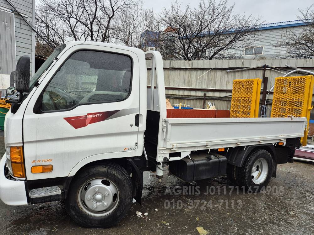 Hyundai Loader 2.5톤 마이티  