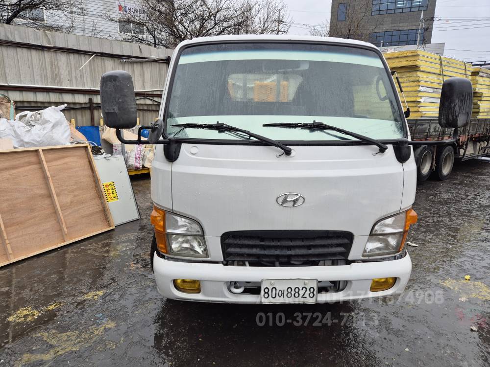 Hyundai Loader 2.5톤 마이티   뒤우측면