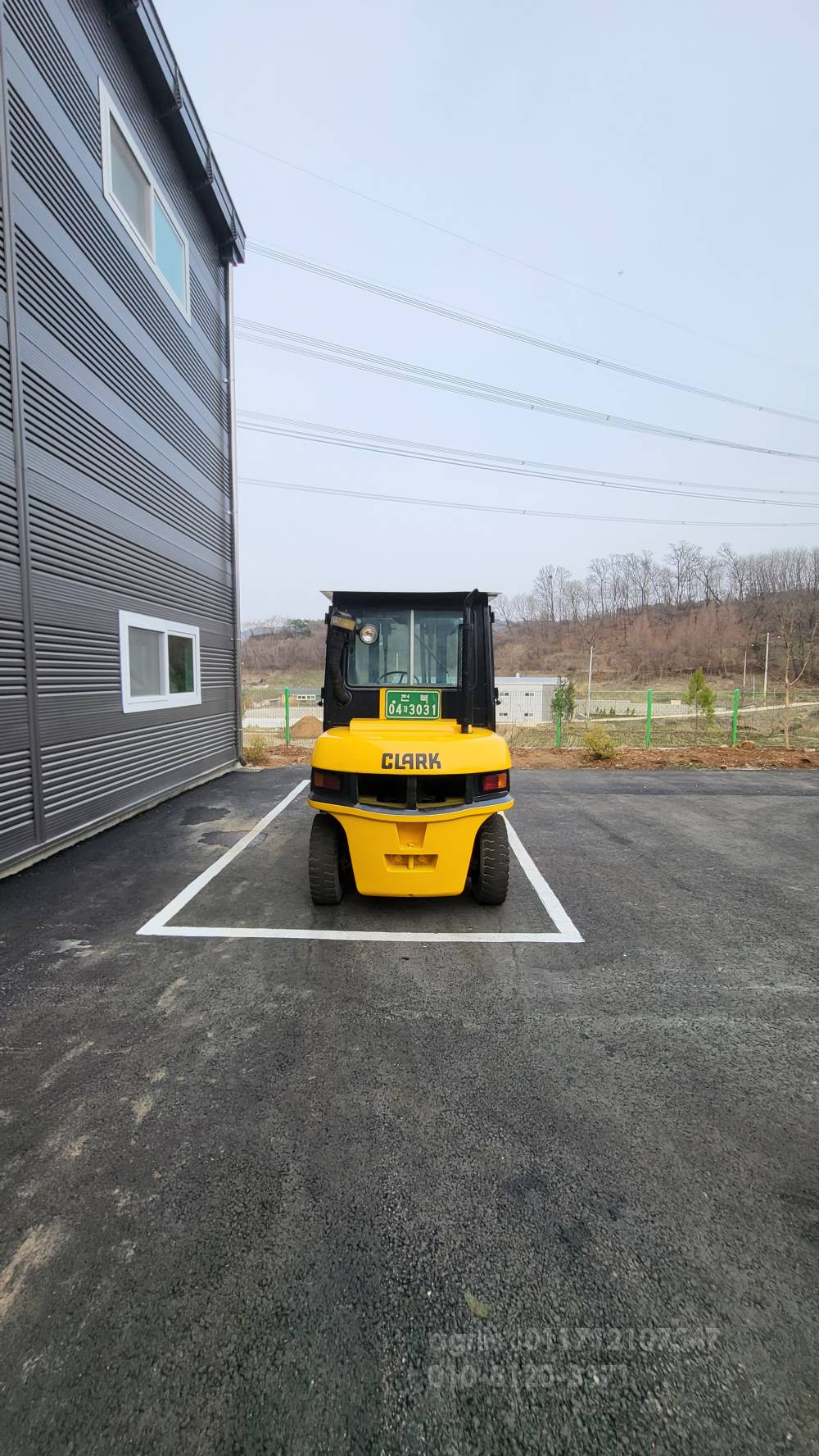 Clark Forklift FX353D  측면