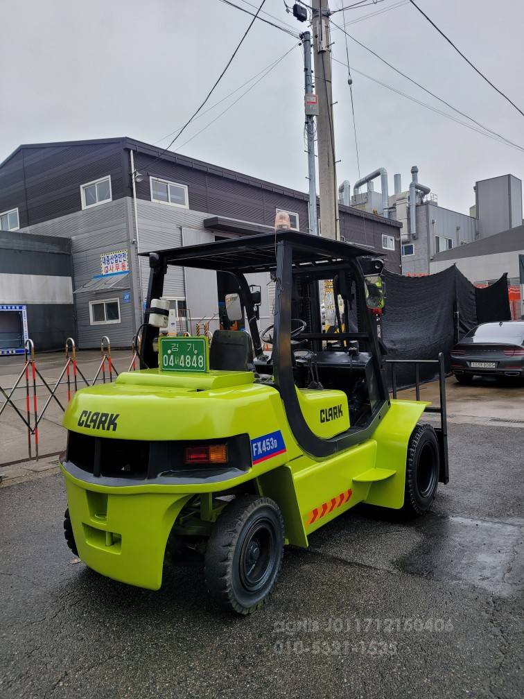 Clark Forklift 클라크FX4.5톤3단특A급  사진 6