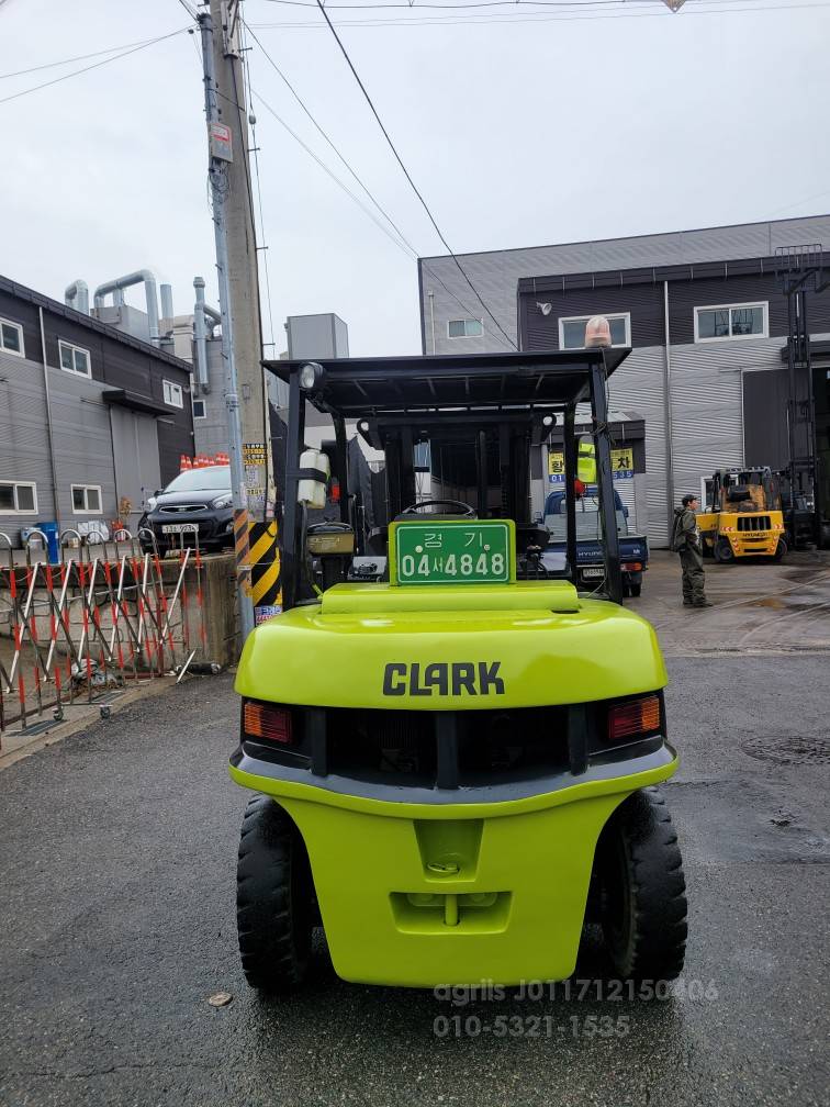 Clark Forklift 클라크FX4.5톤3단특A급  사진 7