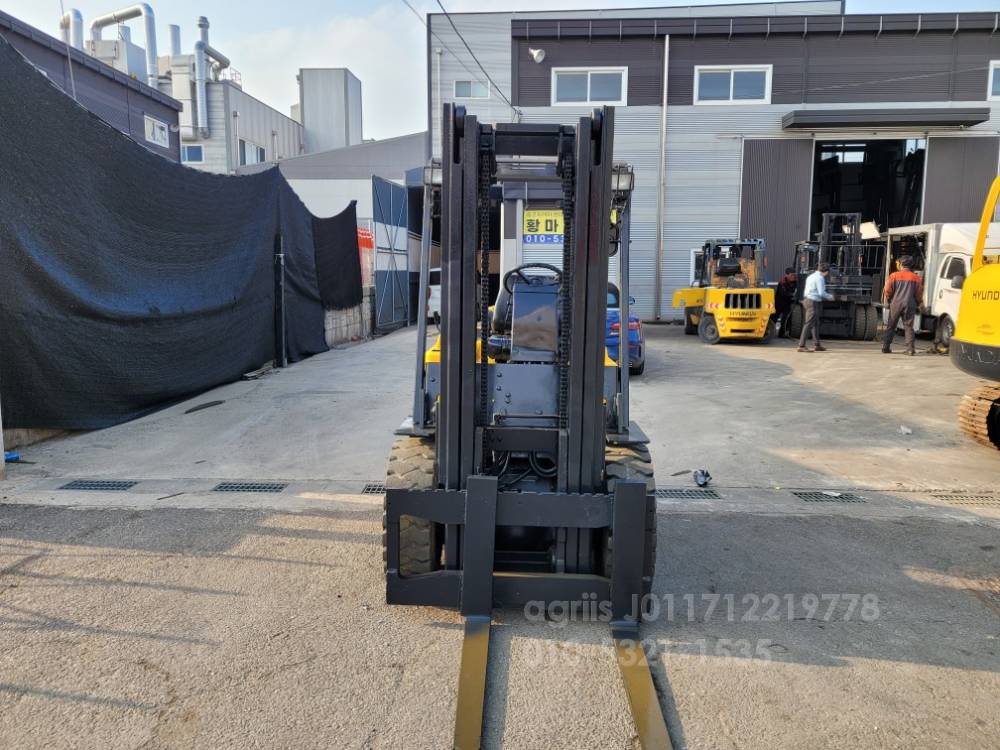 Doosan Forklift 두산 LD3톤중고지게차   측면