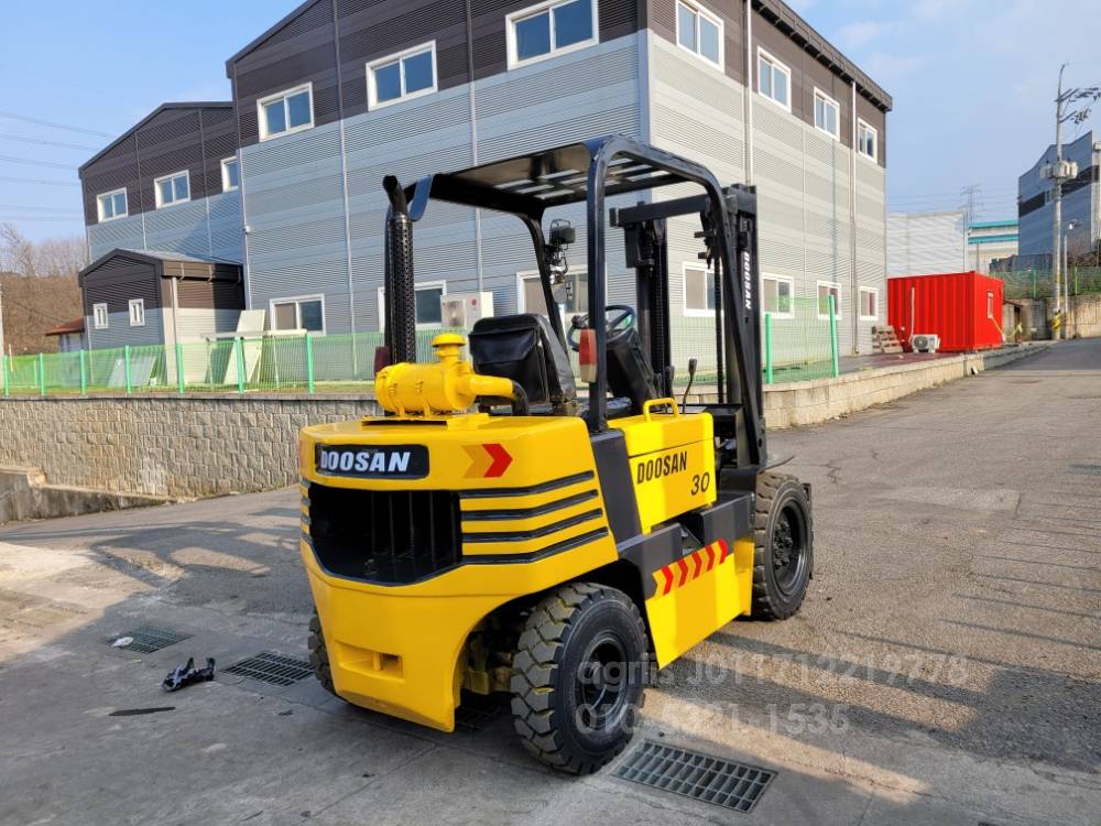 Doosan Forklift 두산 LD3톤중고지게차   사진 6