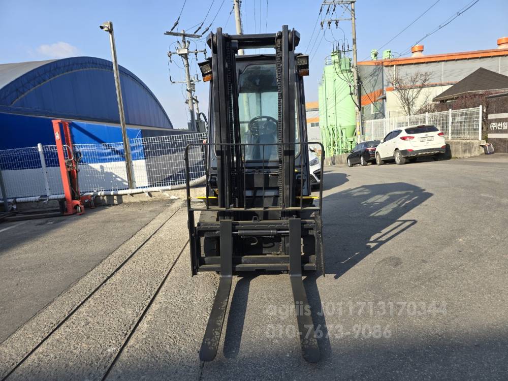 Hyundai Forklift 포렉스 20DE 사이드쉬프트 통타이어  사진 7