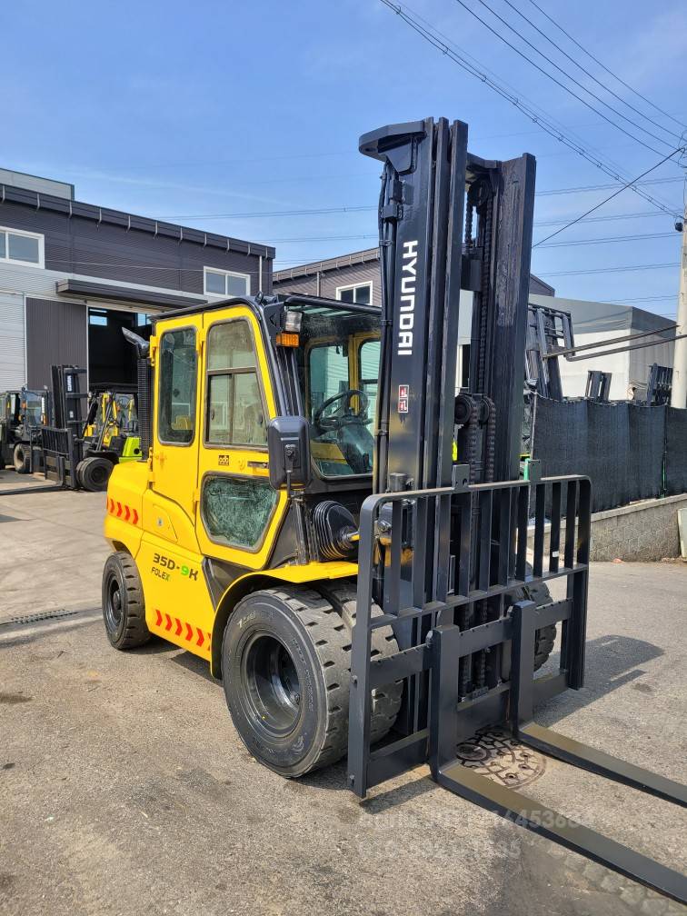 Hyundai Forklift 현대포렉스3.5톤하이3단풀옵션지게차  운전석