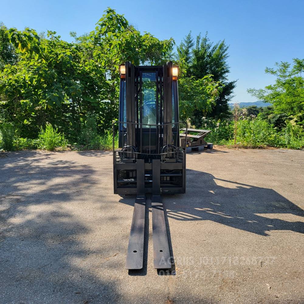 Doosan Forklift 중고지게차 두산 D33SE-5 디젤 3.3톤 지게차 편개식자동발 덧발  사진 6