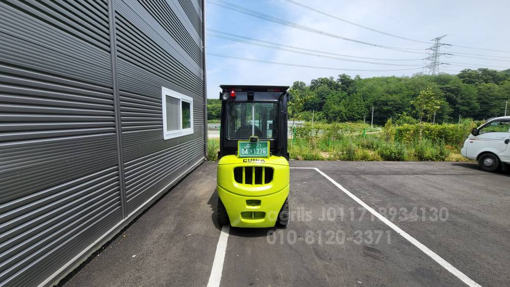 Clark Forklift GTS20D  운전석