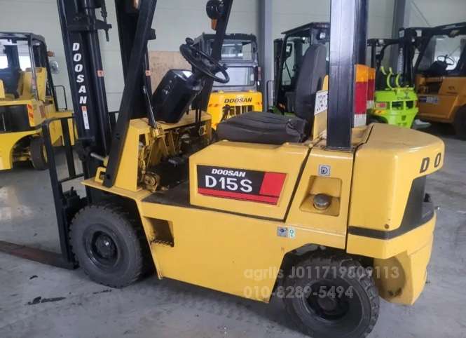 Kukje Forklift 두산1.5톤 디젤지게차  뒤우측면