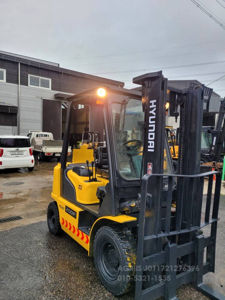 Hyundai Forklift 현대포렉스2톤지게차  운전석