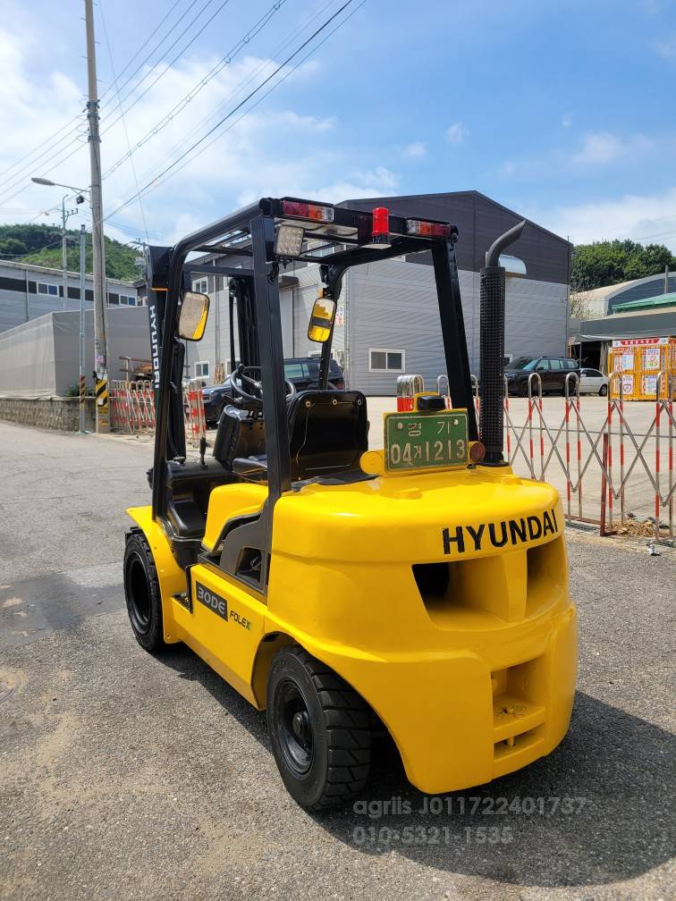 Hyundai Forklift 현대포렉스3톤중고지게차  사진 8