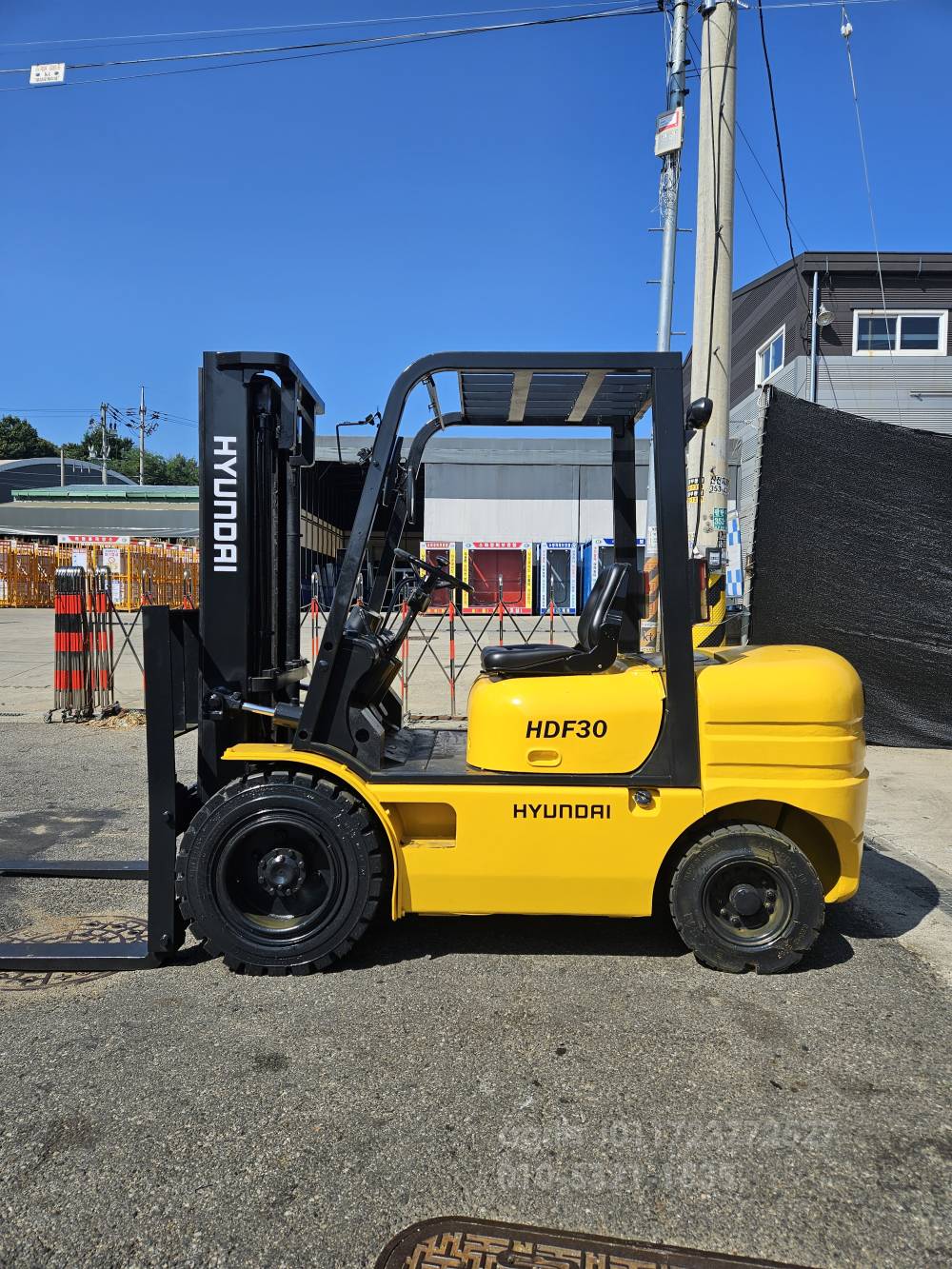 Hyundai Forklift 현대 HDF3톤 디젤중고지게차   뒤우측면