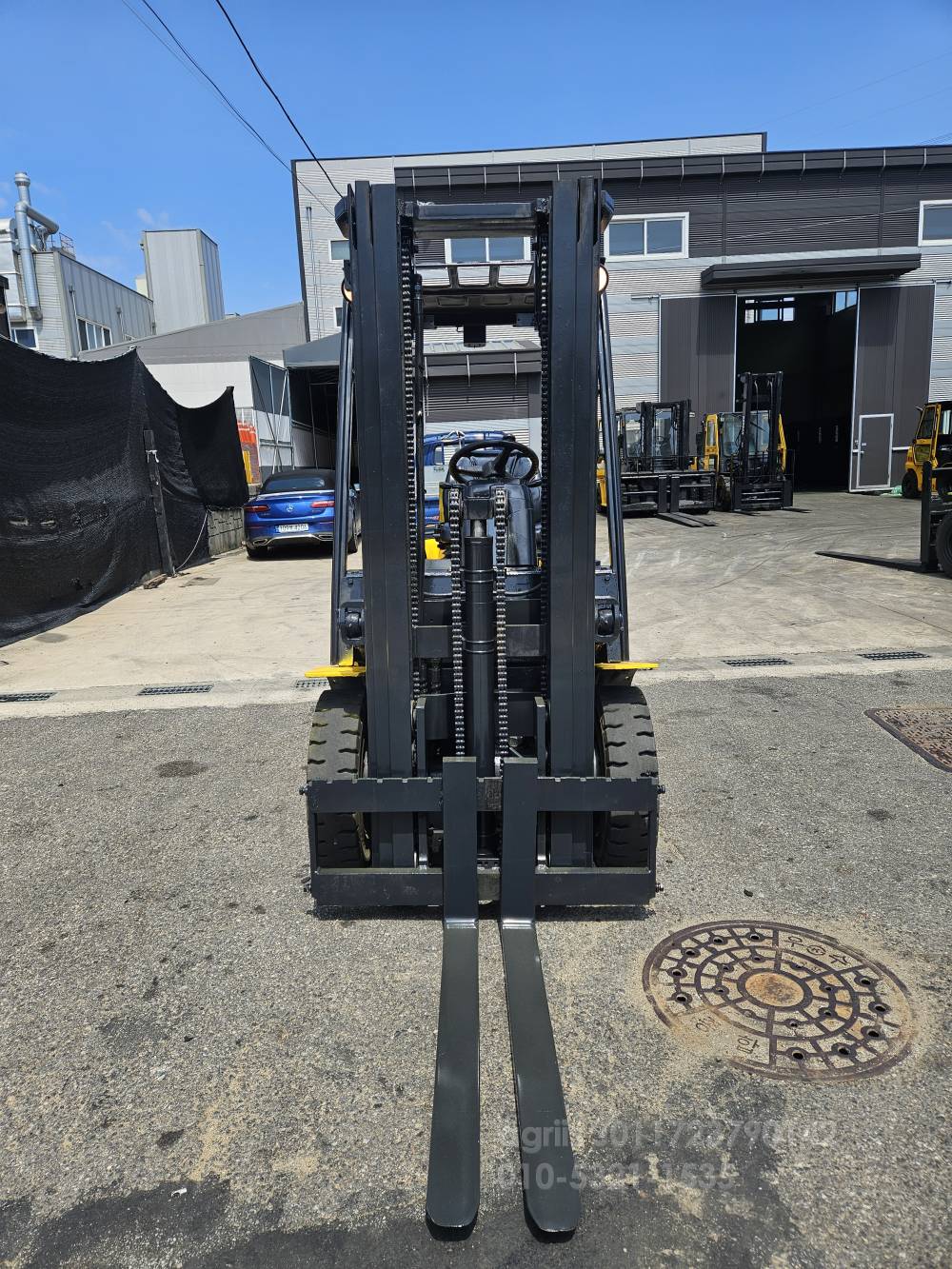 Hyundai Forklift 포렉스2.5톤3단중고지게차  운전석