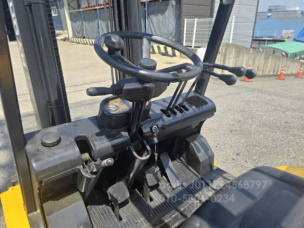 Hyundai Forklift HDF3톤 싸이드쉬프트 지게차  사진 9