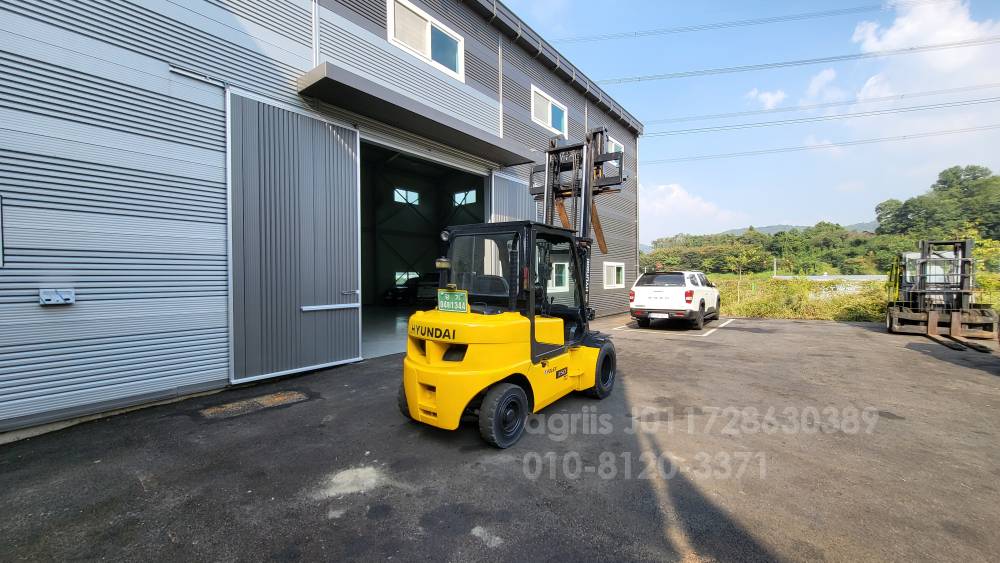 Hyundai Forklift FOREX35D 힌지드  측면