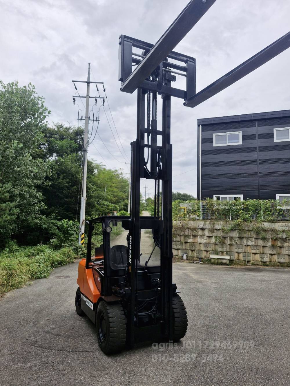 Doosan Forklift 두산4.5톤자동발3단마스타  사진 6