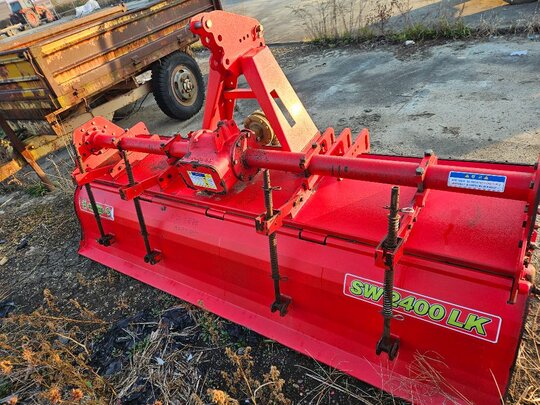  로타리 성우 Sw2400lk (경폭2400cm) 앞좌측면