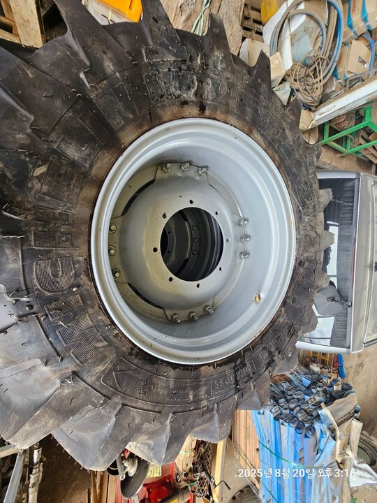 뉴홀랜드 트랙터 케이스 푸마 (150마력)