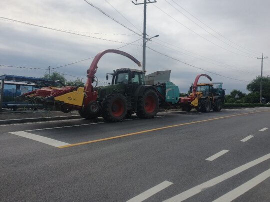  Tractor 930(300마력) (300hp) 앞좌측면