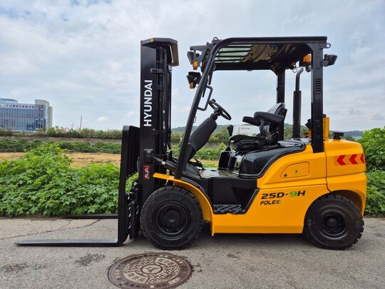 Hyundai Forklift 포렉스 25D-9H (2.5톤)