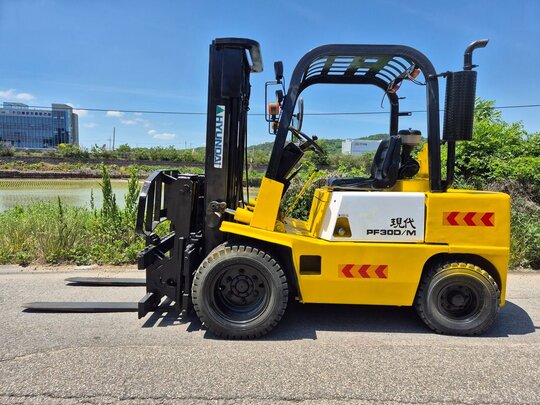  Forklift PF30 (3.0톤)