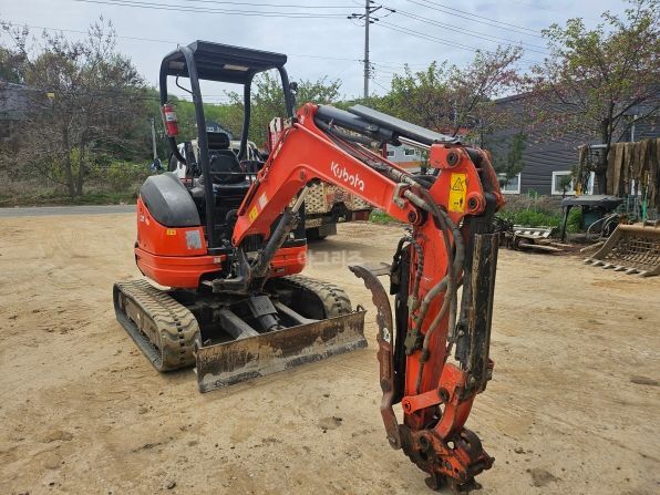Kubota Excavator U-20 (2.0톤) 뒤우측면