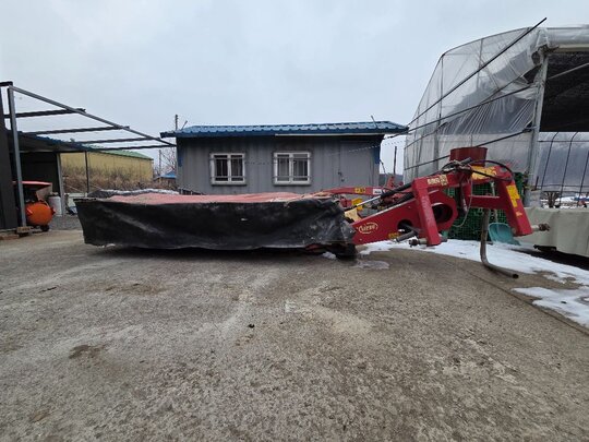  Disc Mower Extra124  앞좌측면