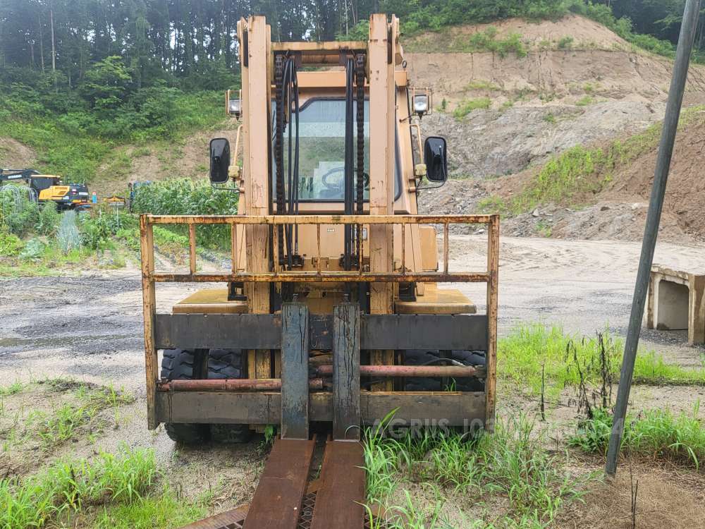  Forklift 지게차  측면