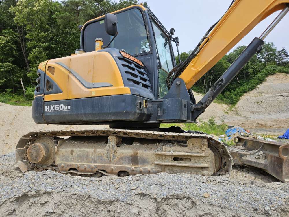 Hyundai Excavator HX60MT 