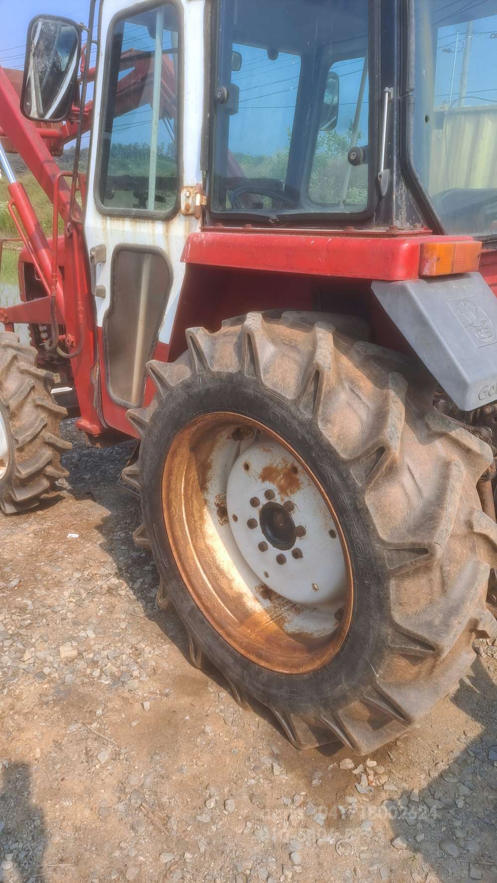 LS Tractor GT510DC  측면