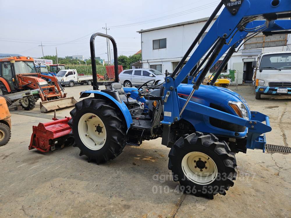 LS Tractor XR4150 (50.7hp)