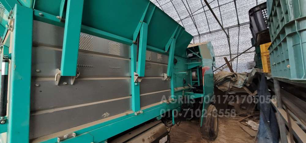  Round Baler MR1000  뒤우측면