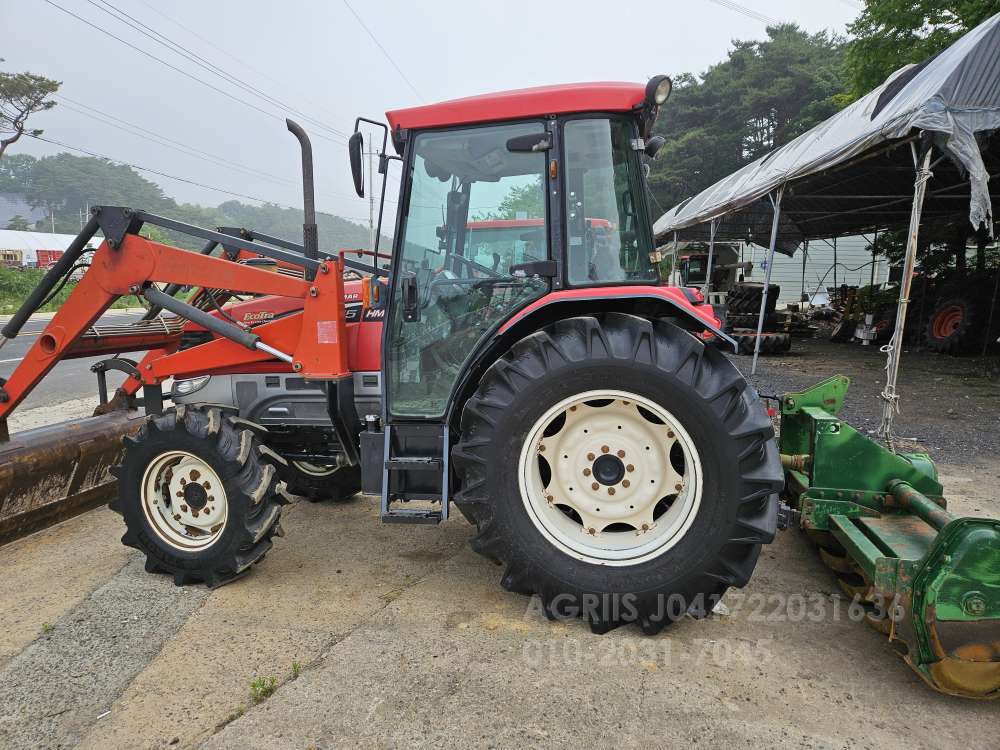 얀마 트랙터 EG775 (75마력) 측면