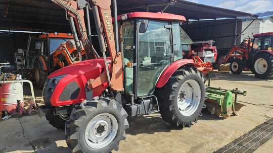 TYM 트랙터 T653 (65마력) 앞좌측면