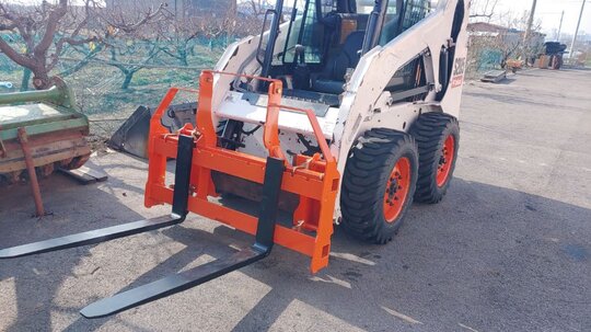  지게발 지겟발 스키드로더용 지게발 