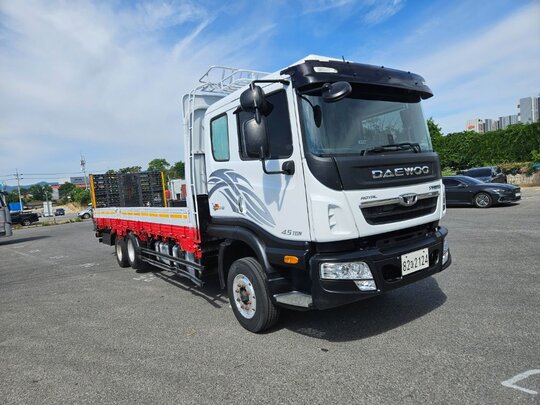 타타대우 프리마 7.5톤 앞축 자동 사다리 한쓰7.5톤극플러스트럭