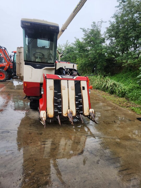 Yanmar Combine Harvester AW465 (4Rows)