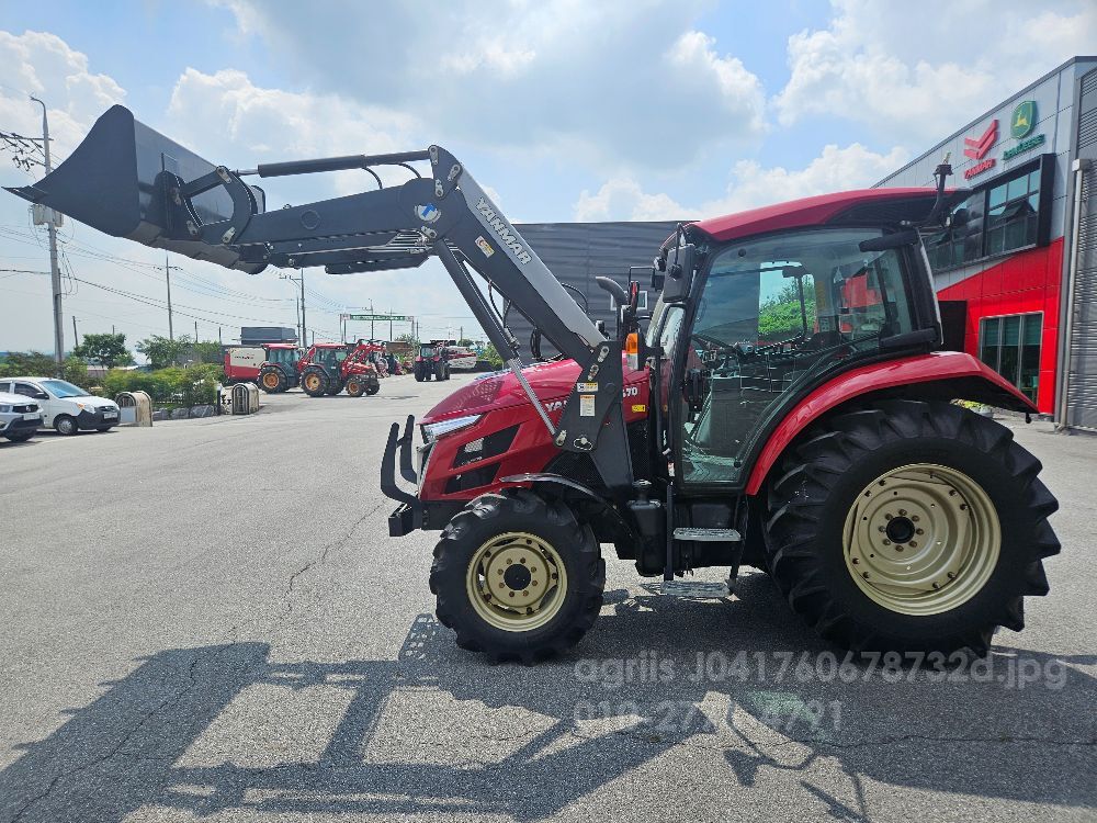 Yanmar Tractor YT470 (70hp) 뒤우측면