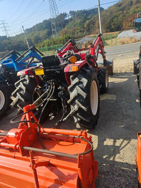 Kukje Tractor DYNAQ550 (55hp)