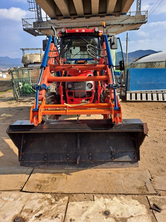 국제 트랙터 6015 (60마력)