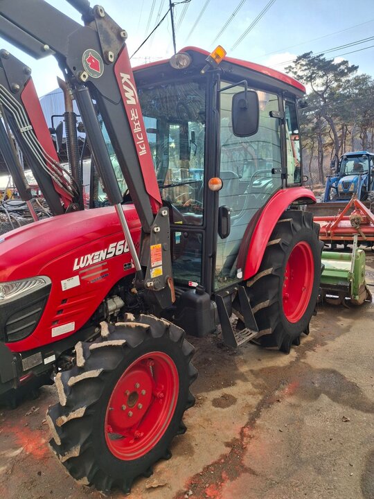 Kukje Tractor LUXEN560 (56hp)