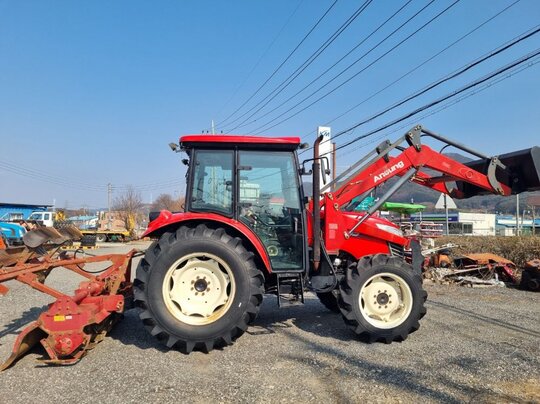 Kukje Tractor LUXEN65 (65hp) 앞좌측면