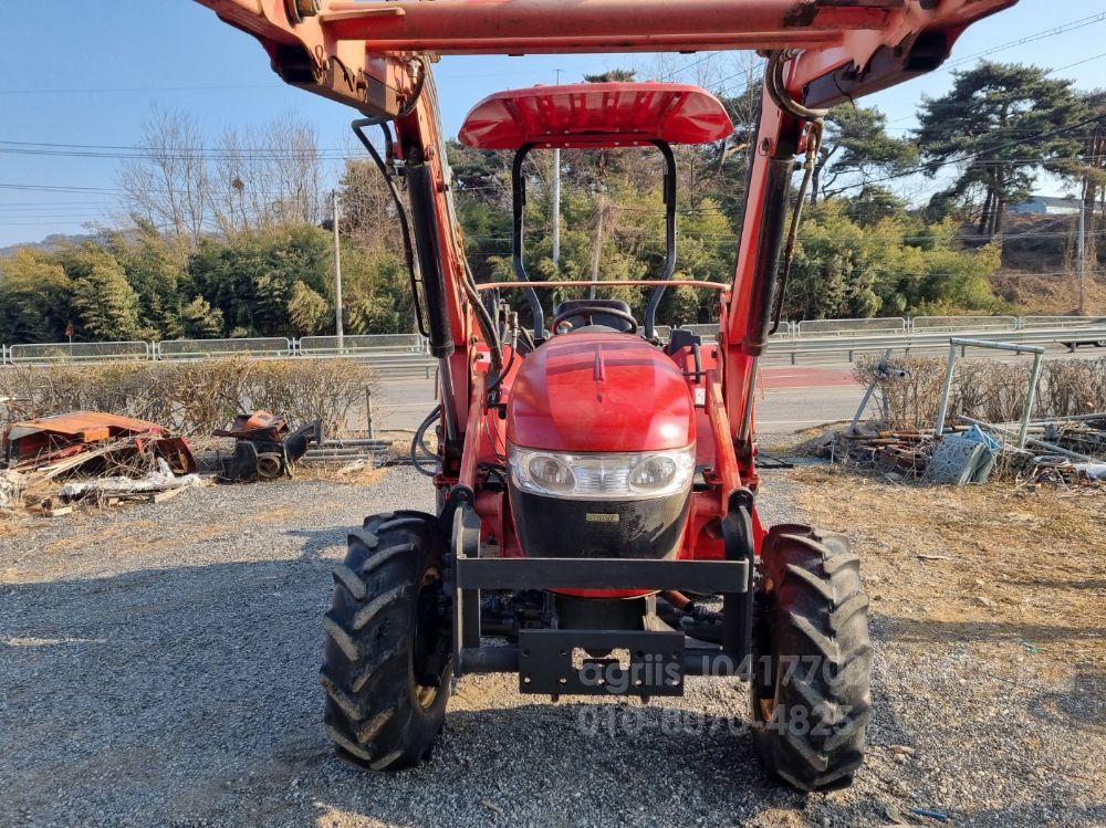 Kukje Tractor DYNAQ53 (53hp) 뒤우측면